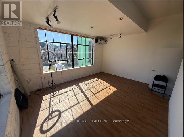 Unit B&c - 1110 Dupont Street, Toronto, Ontario  M6H 2A2 - Photo 3 - W13106012