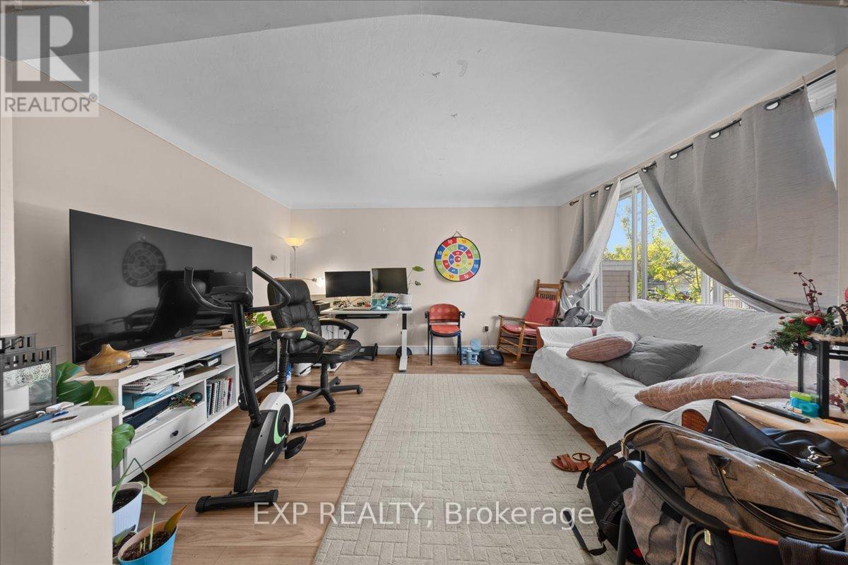 208 Montfort Street, Ottawa, Ontario  K1L 5P4 - Photo 15 - X13135748