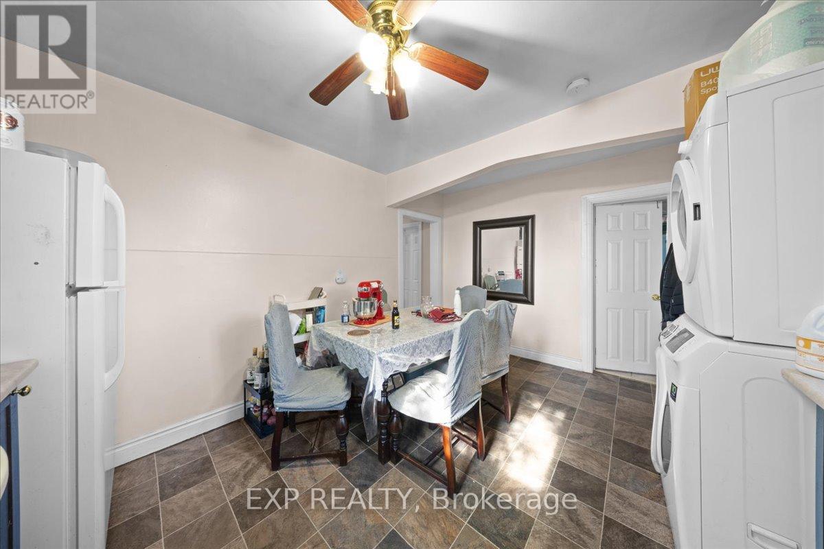 208 Montfort Street, Ottawa, Ontario  K1L 5P4 - Photo 26 - X13135748