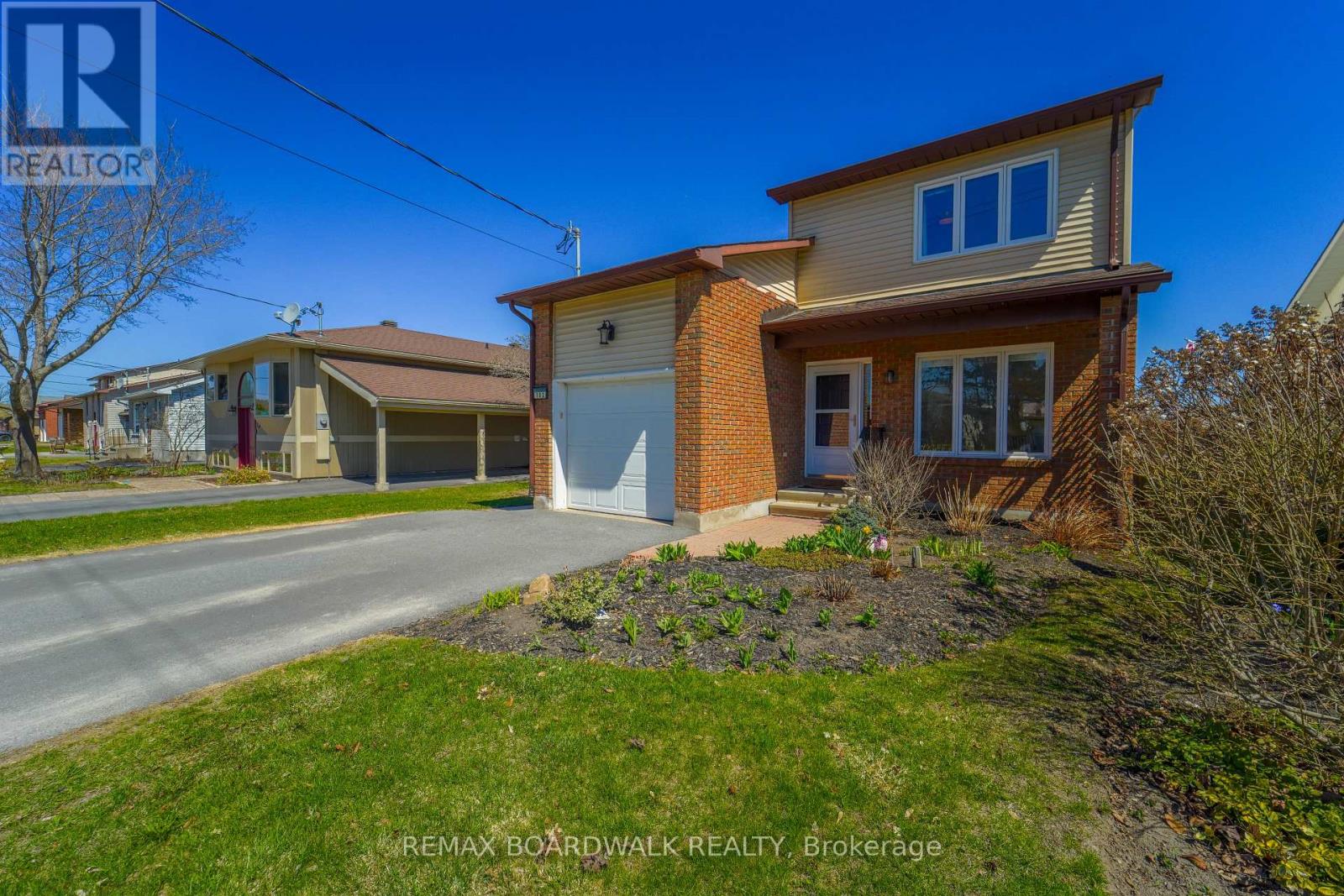 102 SEVENTH AVENUE, Arnprior, Ontario