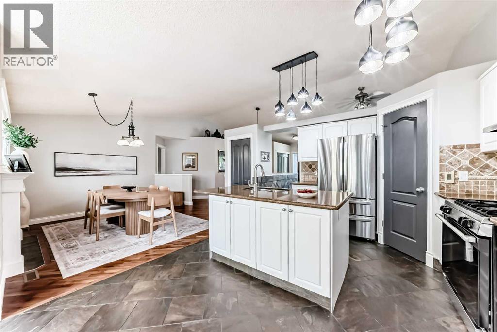 260 Westchester Way, Chestermere, Alberta  T1X 1E2 - Photo 10 - A2310153