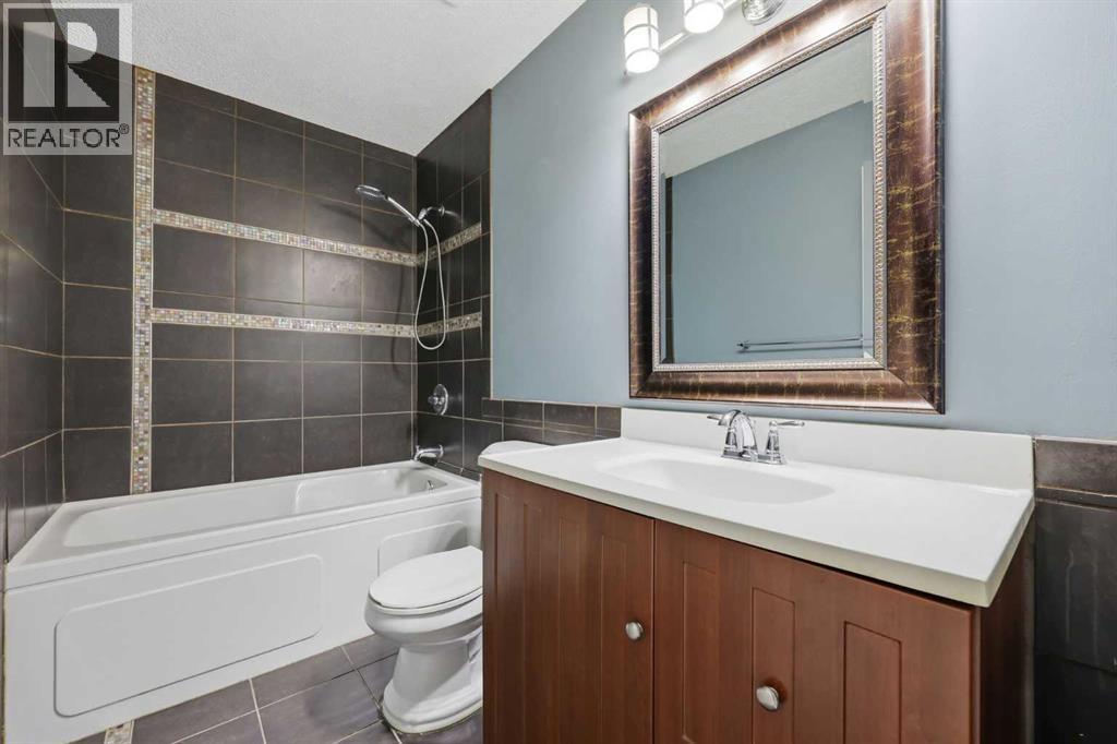63, 3015 51 Street SW, Calgary, Alberta  T3E 6N5 - Photo 23 - A2311537