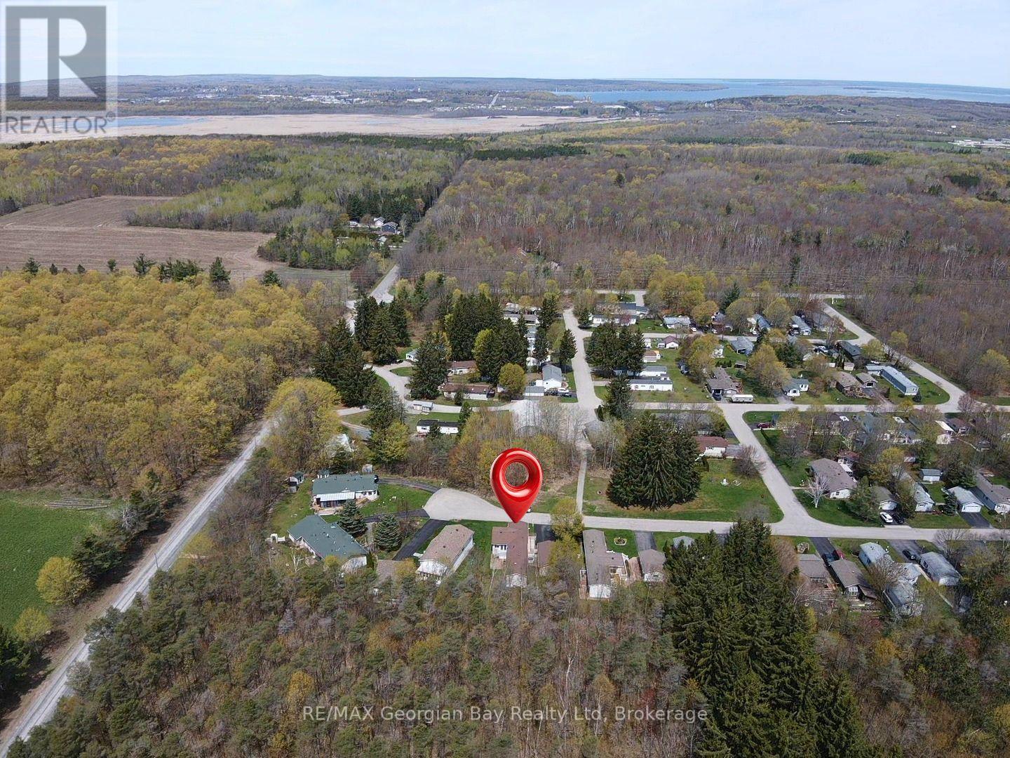 43 Highland Ave - 5411 Elliott Side Road, Tay, Ontario  L4R 4K3 - Photo 23 - S12940546
