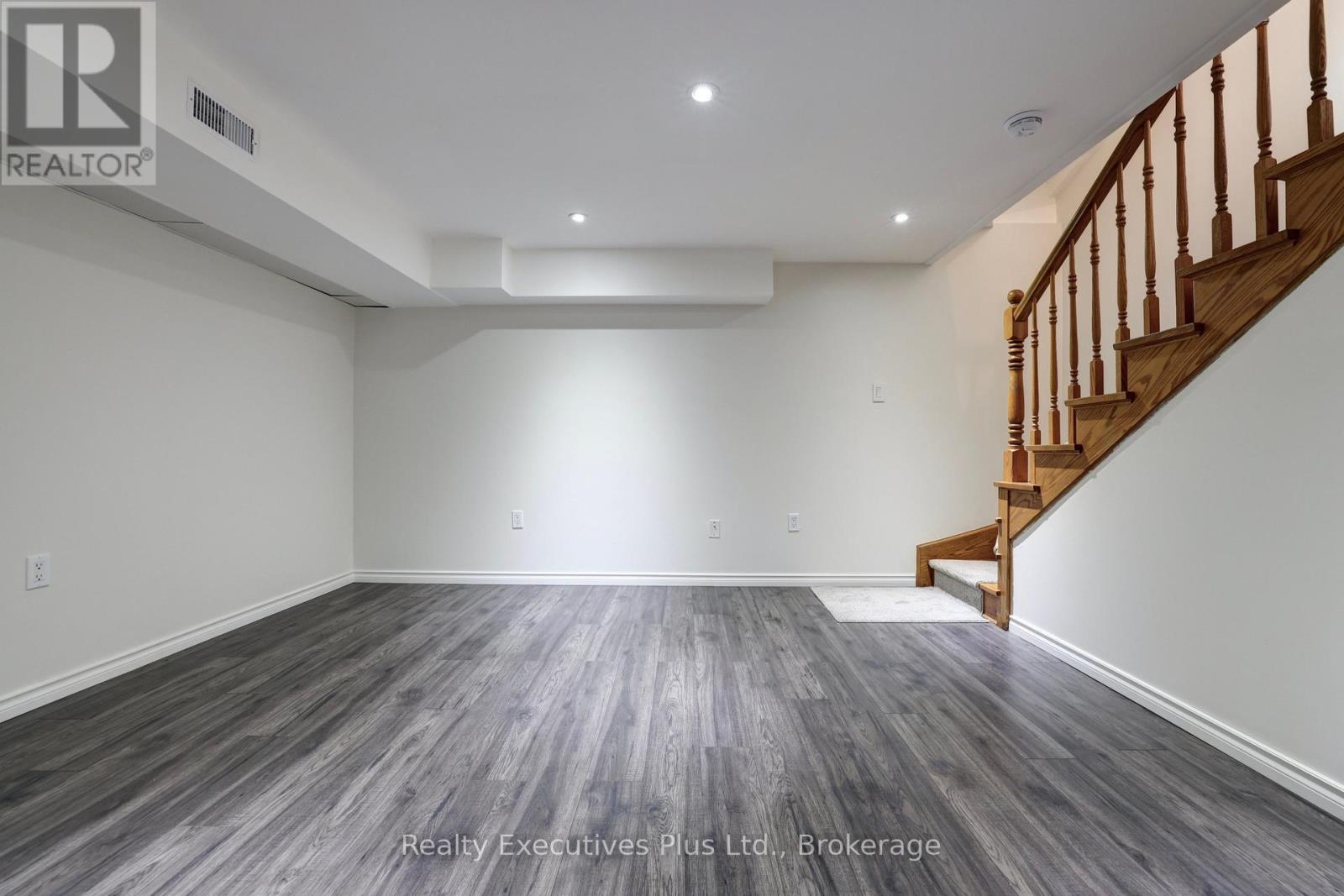 463 Blathwayte Lane, Burlington, Ontario  L7S 1Y4 - Photo 30 - W13135770