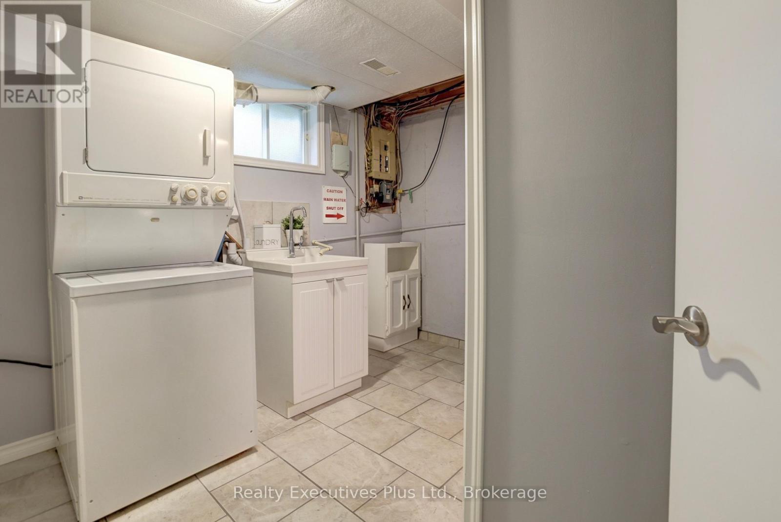 463 Blathwayte Lane, Burlington, Ontario  L7S 1Y4 - Photo 33 - W13135770