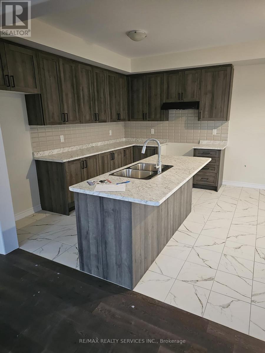 72 Concord Drive, Thorold, Ontario  L2V 0K8 - Photo 7 - X13135526