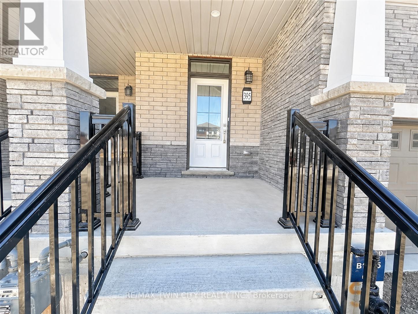 395 Starlight Avenue, Woolwich, Ontario  N0B 1M0 - Photo 2 - X13135624
