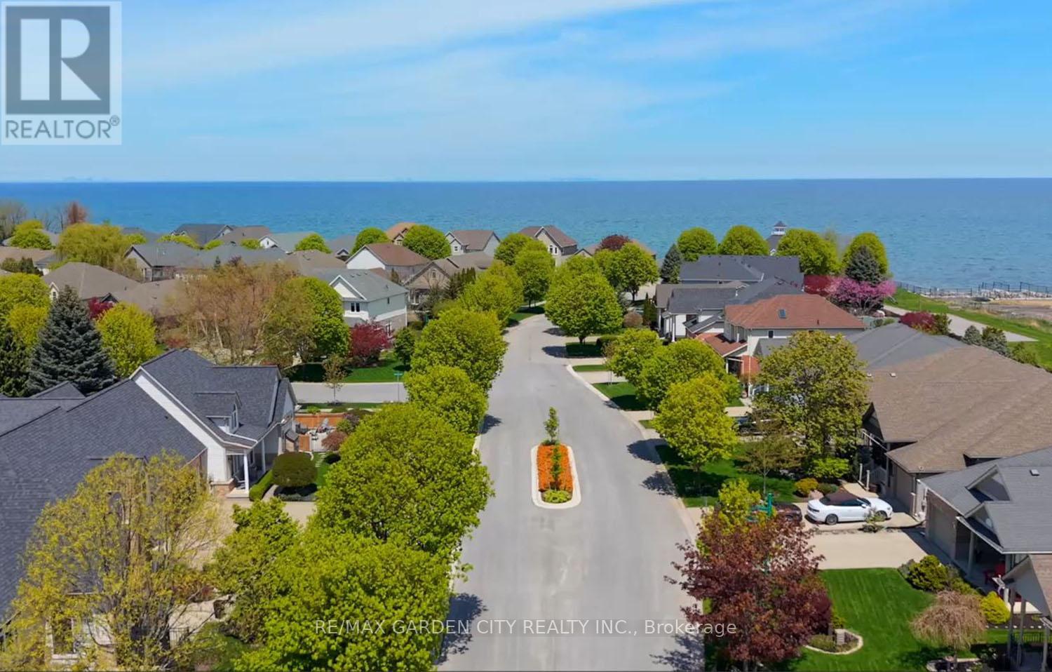 3328 DUSTAN STREET, Lincoln, Ontario