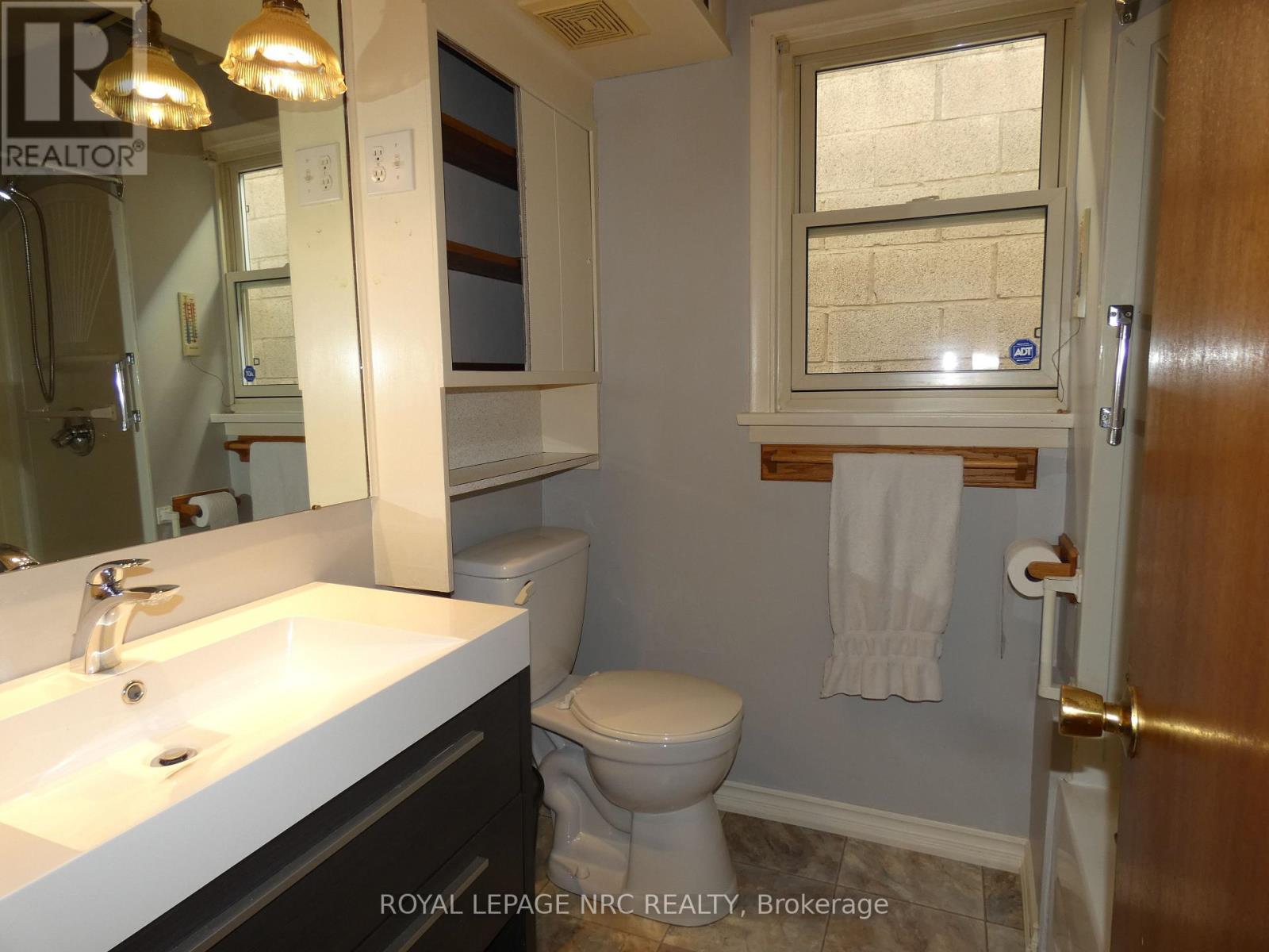 8190-94 Cummington Square W, Niagara Falls, Ontario  L2G 6V9 - Photo 15 - X13135878