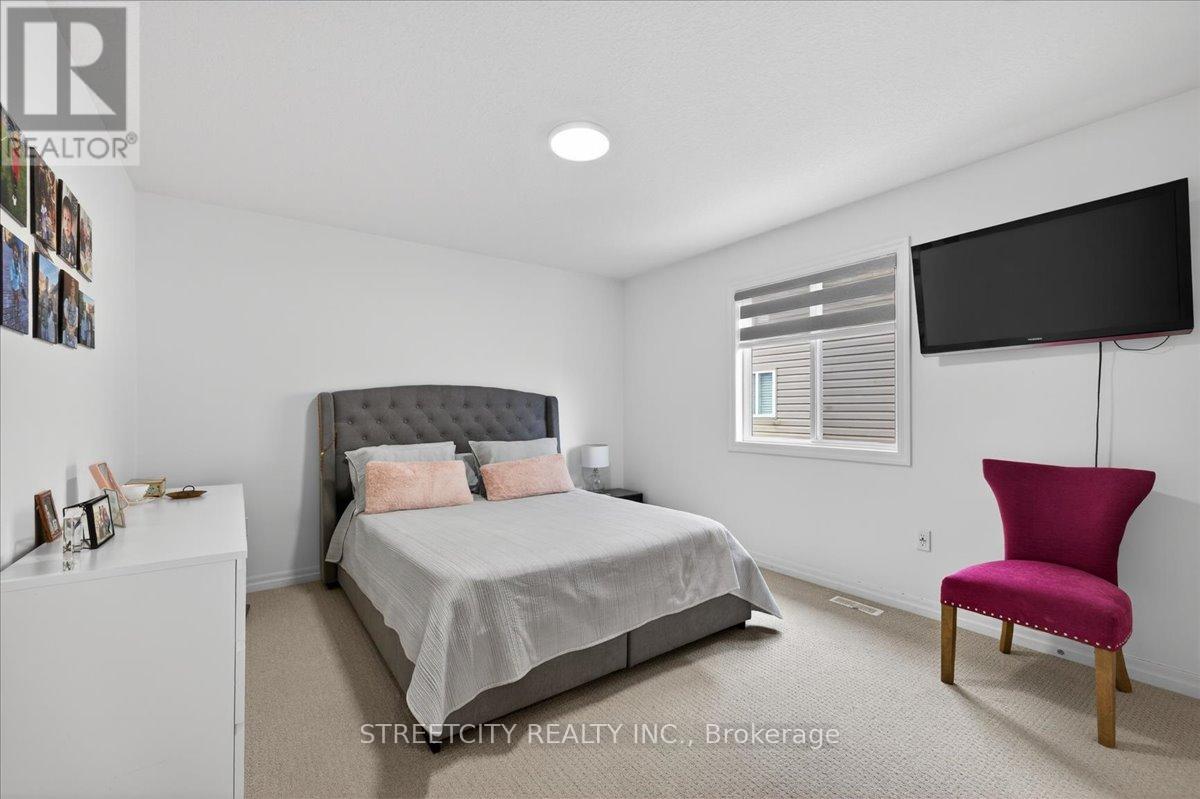 3225 Pomeroy Lane, London South, Ontario  N6P 1W3 - Photo 27 - X12913658