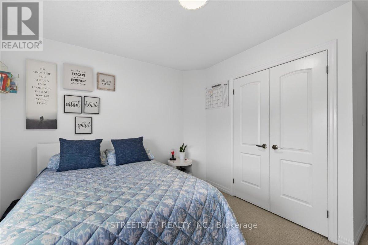 3225 Pomeroy Lane, London South, Ontario  N6P 1W3 - Photo 32 - X12913658