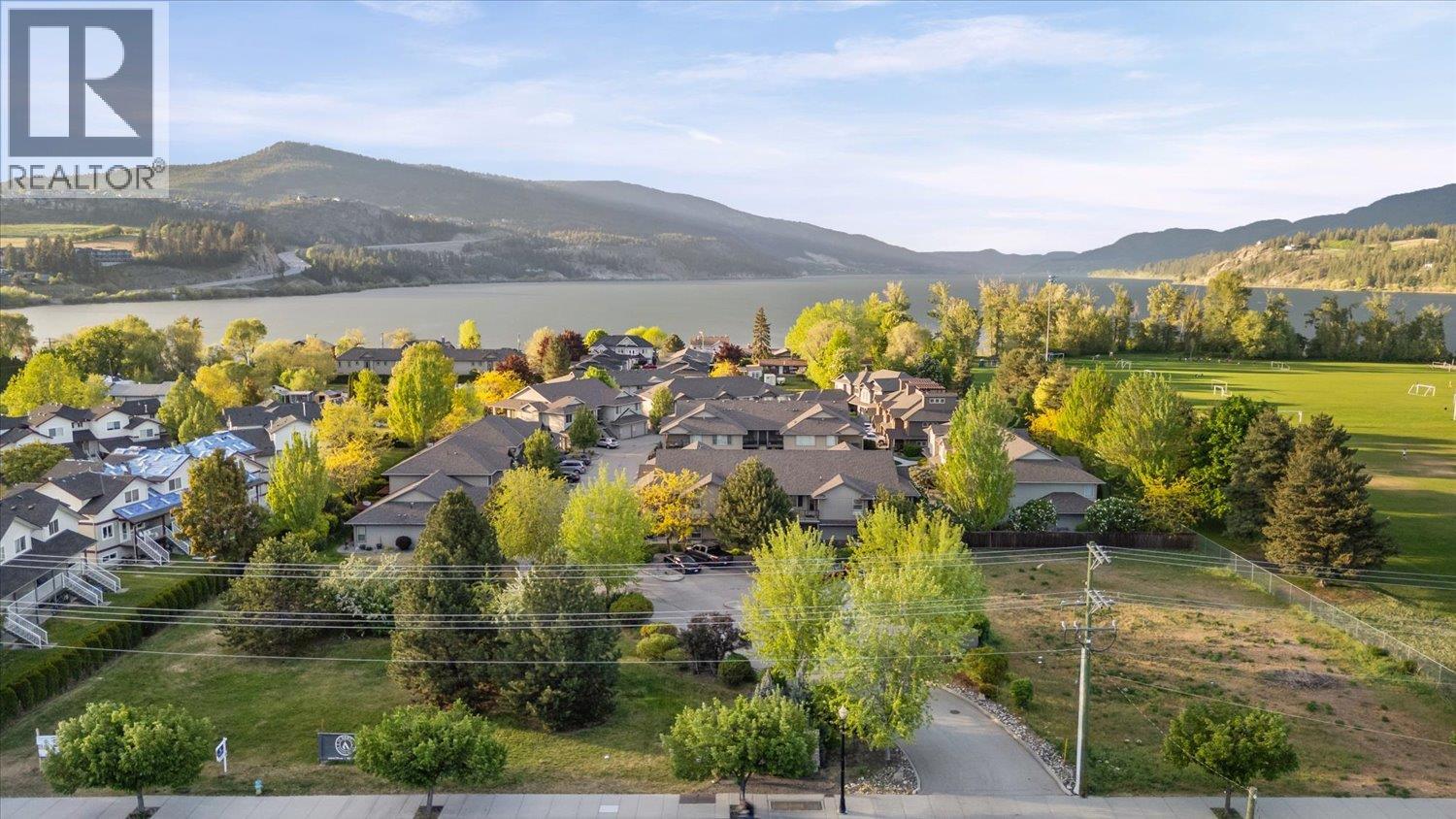 3350 Woodsdale Road Unit# 205, Lake Country, British Columbia  V4V 2R7 - Photo 3 - 10387756
