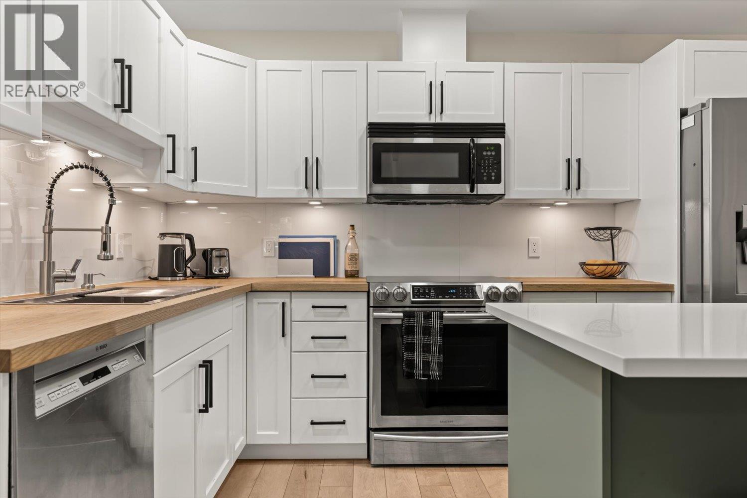 3350 Woodsdale Road Unit# 205, Lake Country, British Columbia  V4V 2R7 - Photo 6 - 10387756