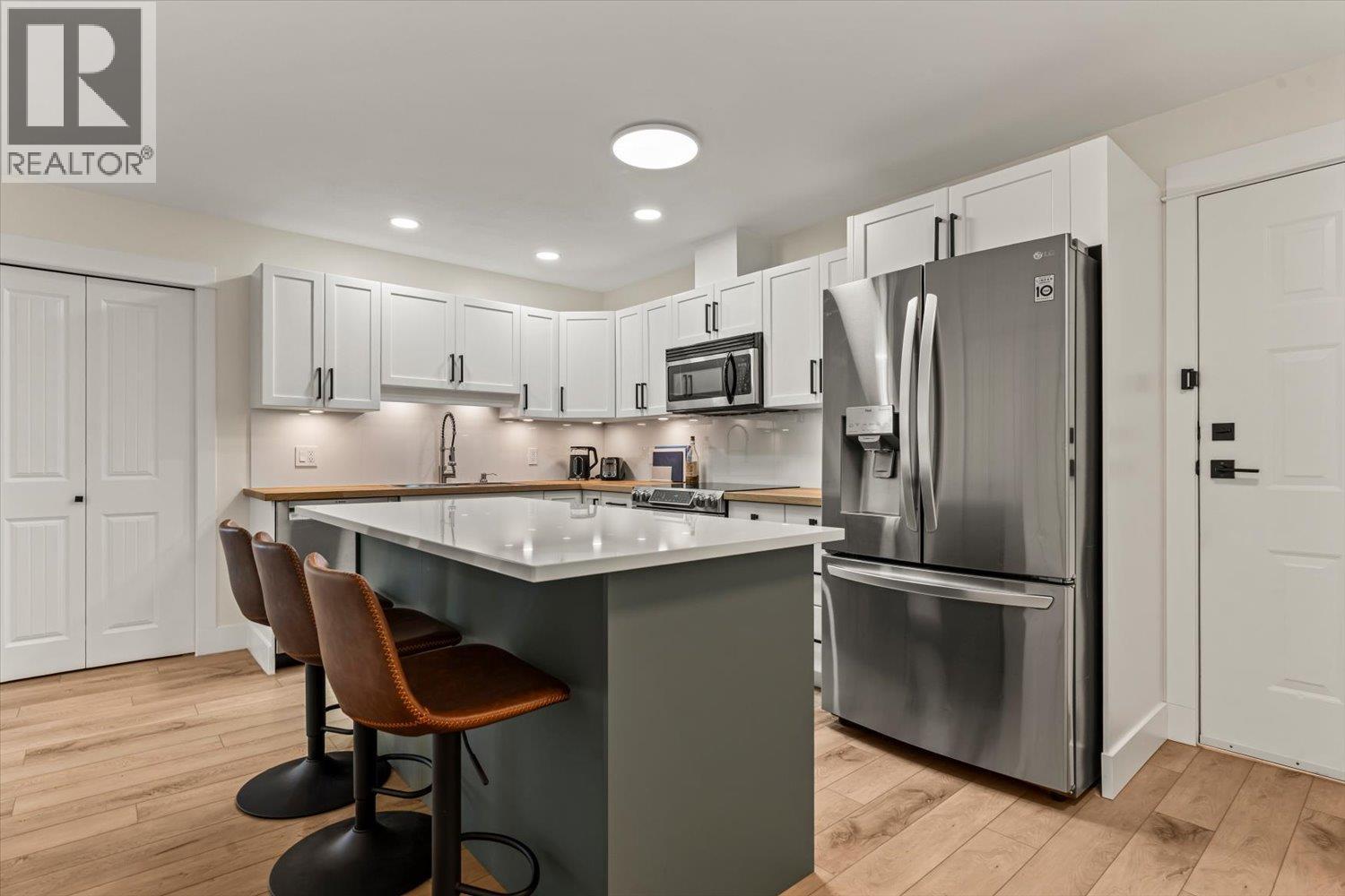 3350 Woodsdale Road Unit# 205, Lake Country, British Columbia  V4V 2R7 - Photo 9 - 10387756