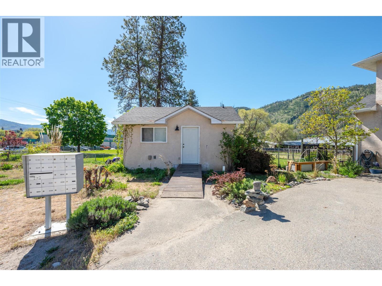1032 Cedar Street Unit# 7, Okanagan Falls, British Columbia  V0H 1R4 - Photo 30 - 10385889