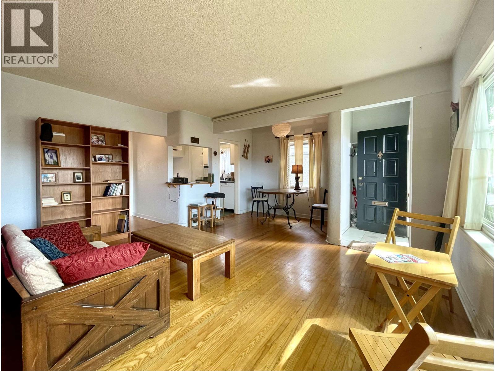 2305 W 3rd Avenue, Vancouver, British Columbia  V6K 1L6 - Photo 11 - R3067479
