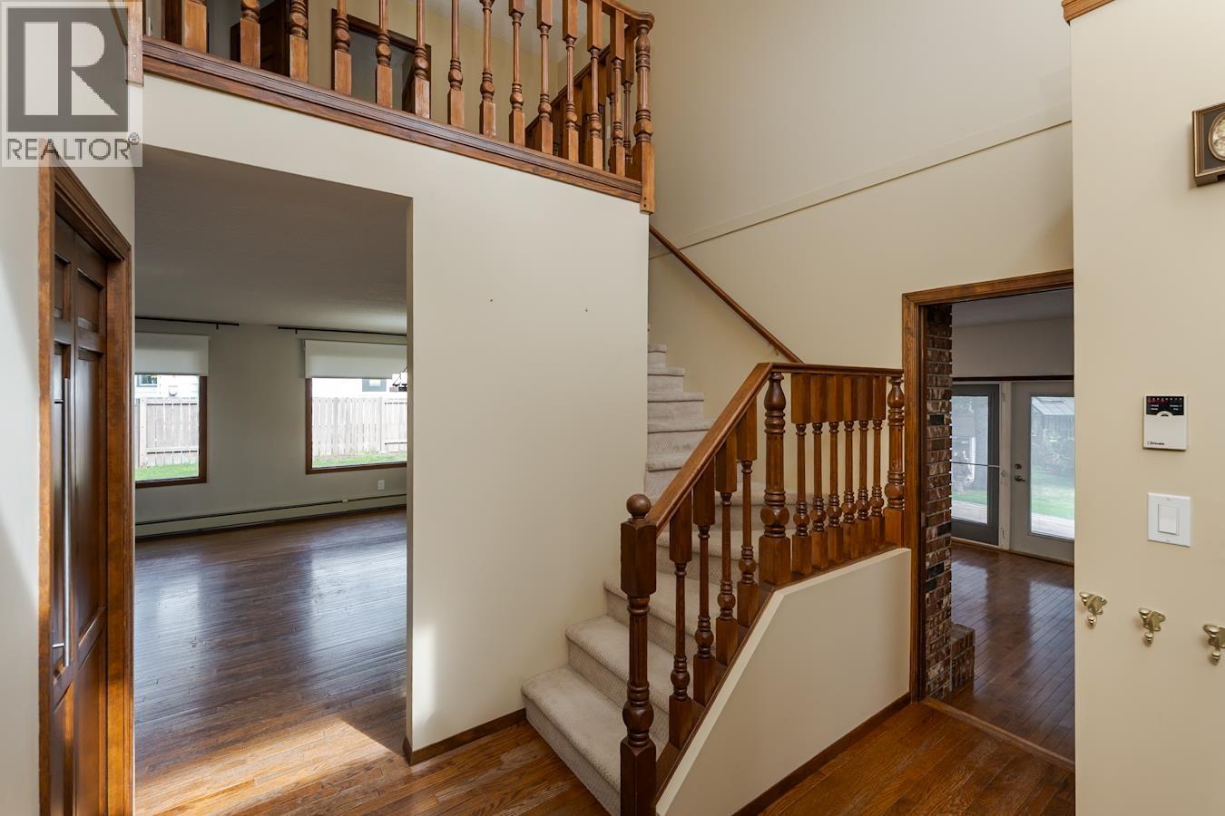 5620 Mcgrath Place, Prince George, British Columbia  V2N 3S8 - Photo 2 - R3124153