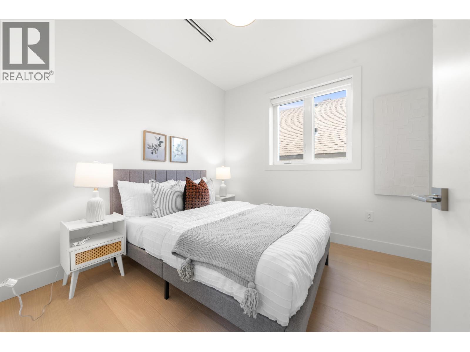 1 1582 E 2nd Avenue, Vancouver, British Columbia  V5N 1C7 - Photo 23 - R3104140
