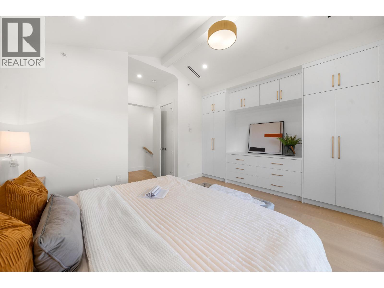 1 1582 E 2nd Avenue, Vancouver, British Columbia  V5N 1C7 - Photo 35 - R3104140