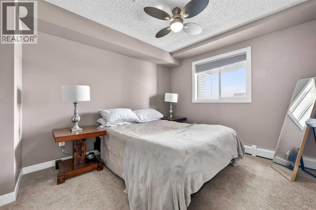 4317, 403 Mackenzie Way SW, Airdrie, Alberta  T4B 3V7 - Photo 11 - A2298434
