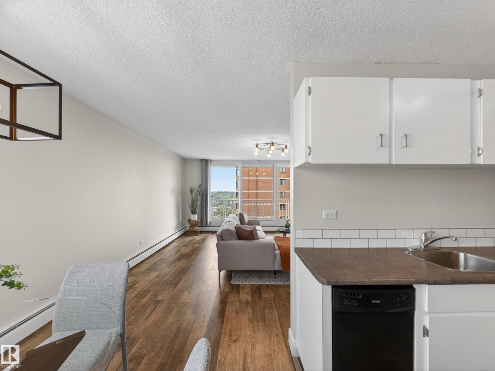 #907 9930 113 St Nw, Edmonton, Alberta  T5K 1N6 - Photo 10 - E4488090