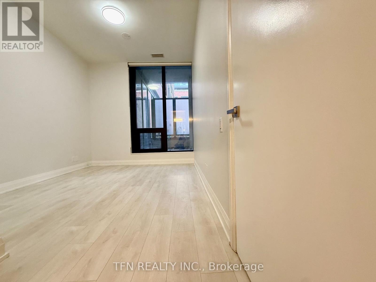 216 - 33 Frederick Todd Way N, Toronto, Ontario  M4G 0C9 - Photo 9 - C12849478
