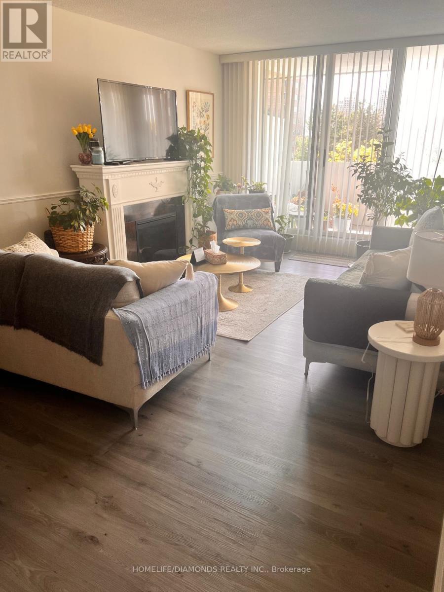 407 - 40 Baif Boulevard, Richmond Hill, Ontario  L4C 5M9 - Photo 8 - N13127998