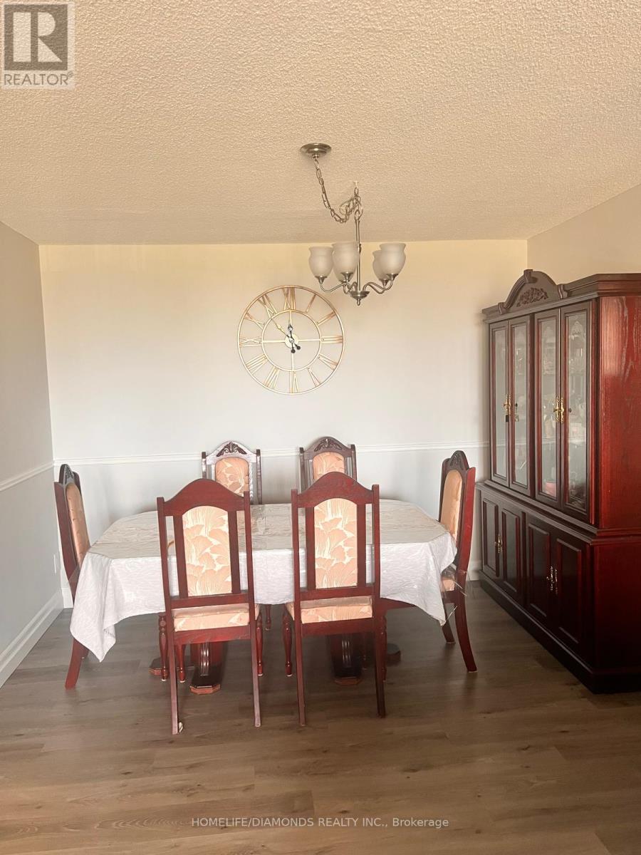 407 - 40 Baif Boulevard, Richmond Hill, Ontario  L4C 5M9 - Photo 9 - N13127998