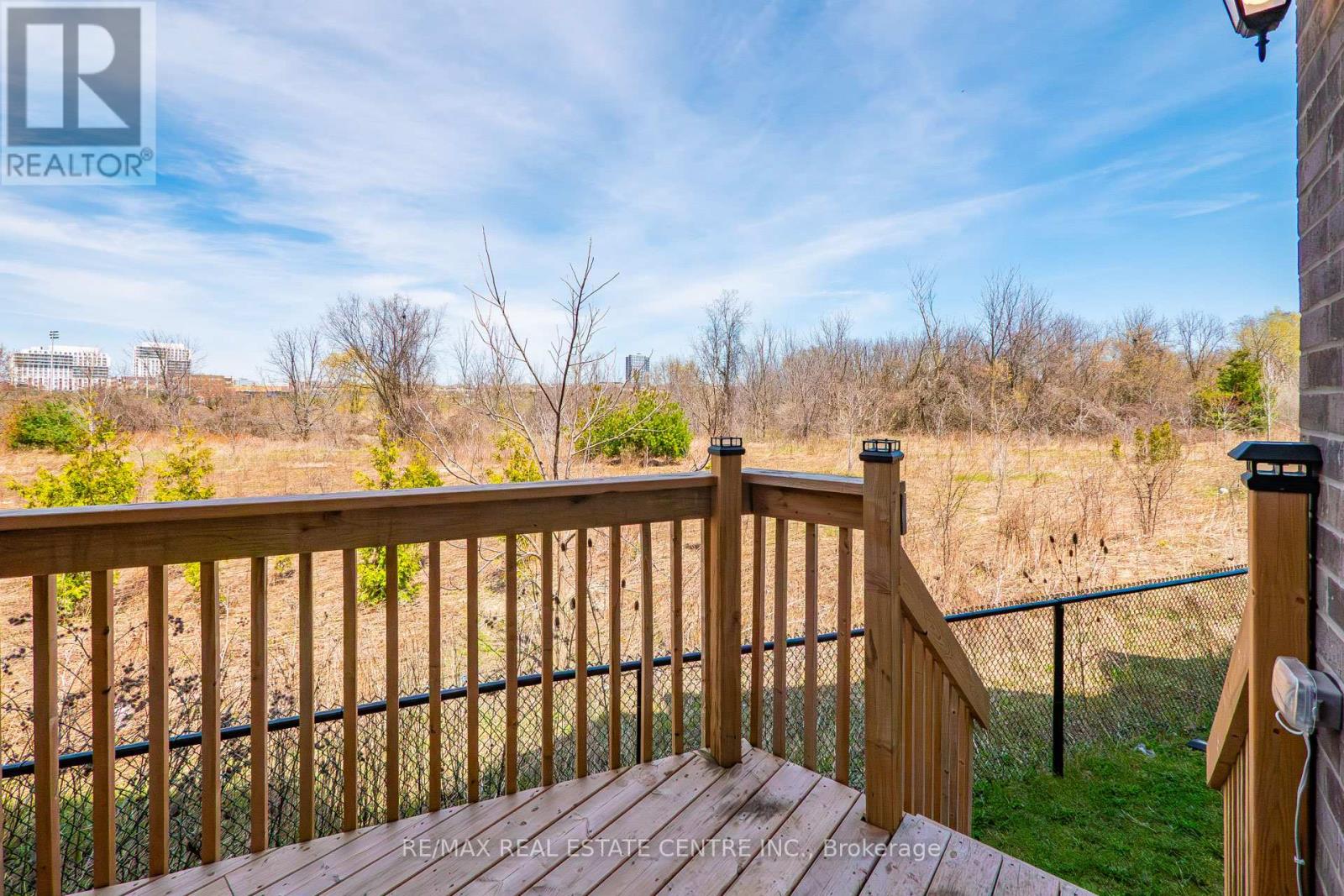 423 Royal West Drive, Brampton, Ontario  L6X 5K1 - Photo 42 - W13112116