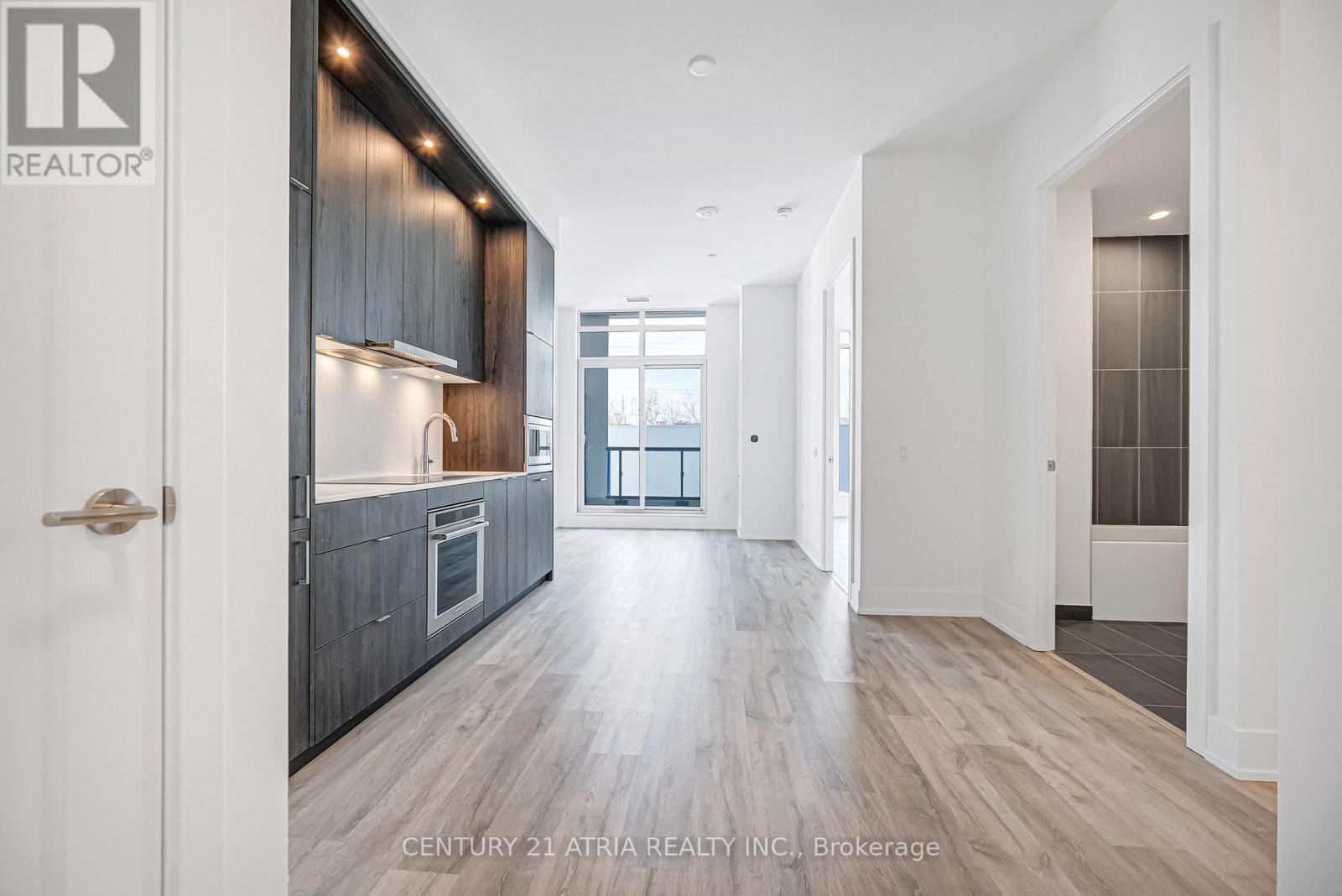 206 - 858 DUPONT STREET, Toronto, Ontario