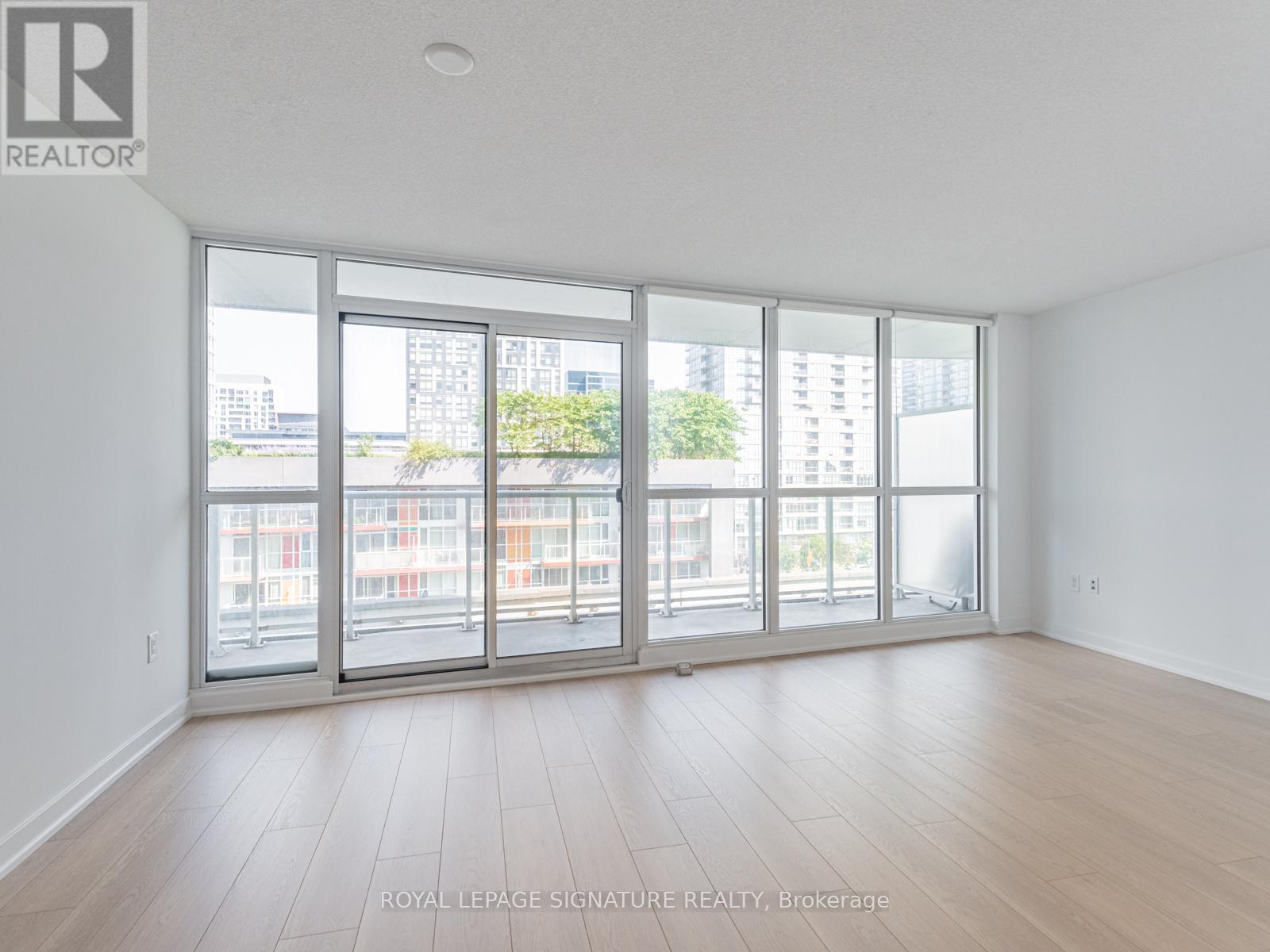 815 - 75 Queens Wharf Road, Toronto, Ontario  M5V 0J8 - Photo 5 - C13135762