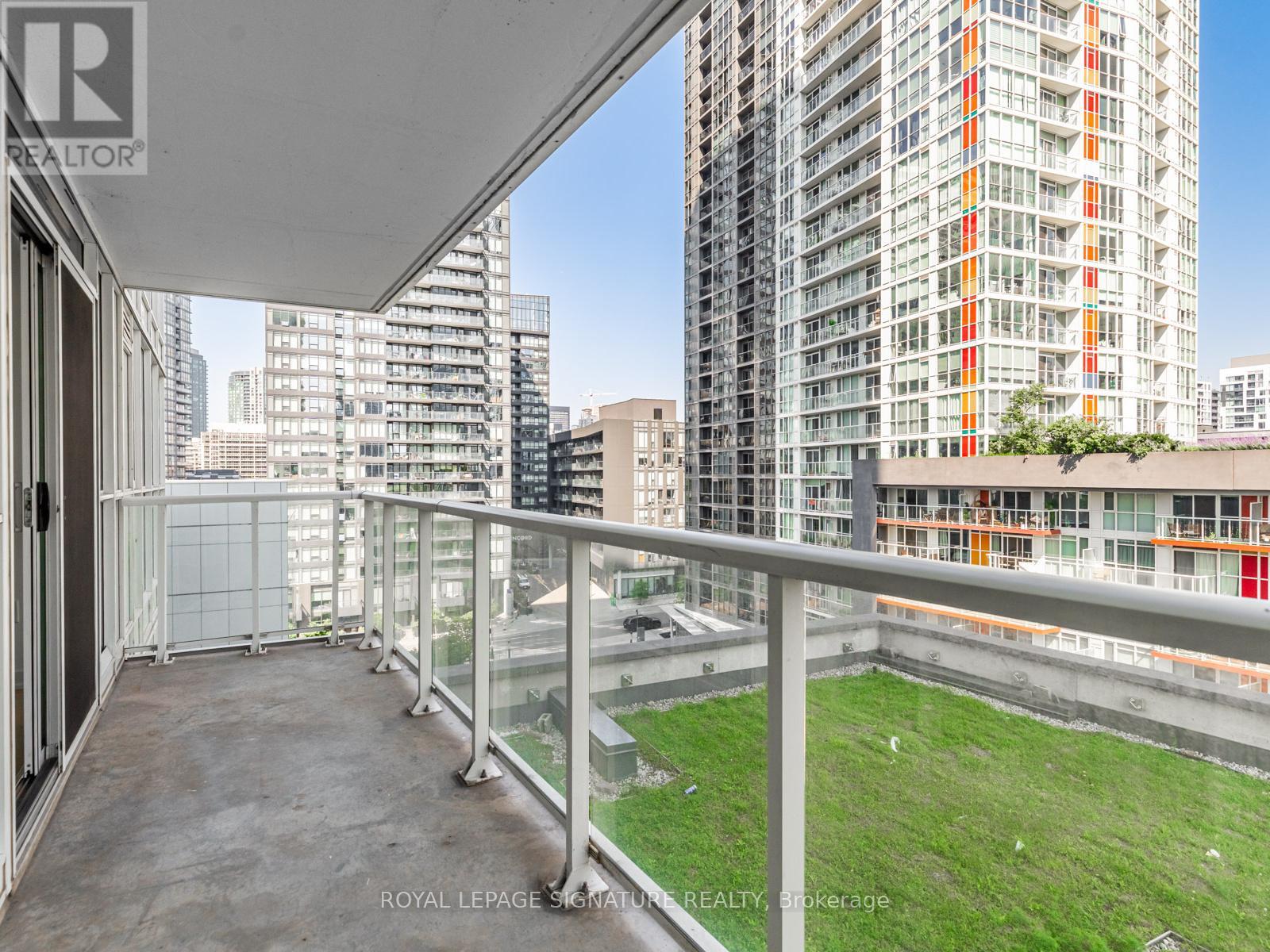 815 - 75 Queens Wharf Road, Toronto, Ontario  M5V 0J8 - Photo 7 - C13135762