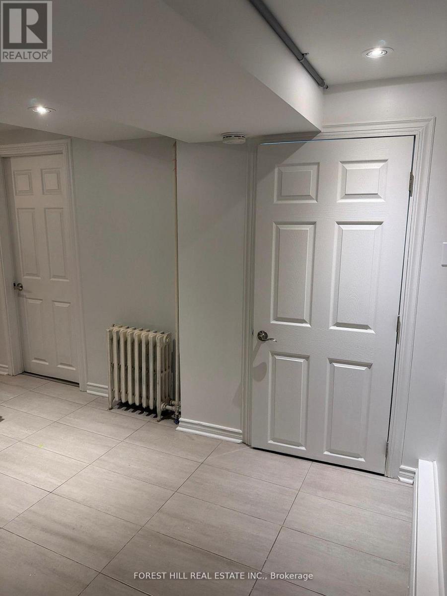 Lower - 67 Brunswick Avenue, Toronto, Ontario  M5S 2L8 - Photo 13 - C13135792