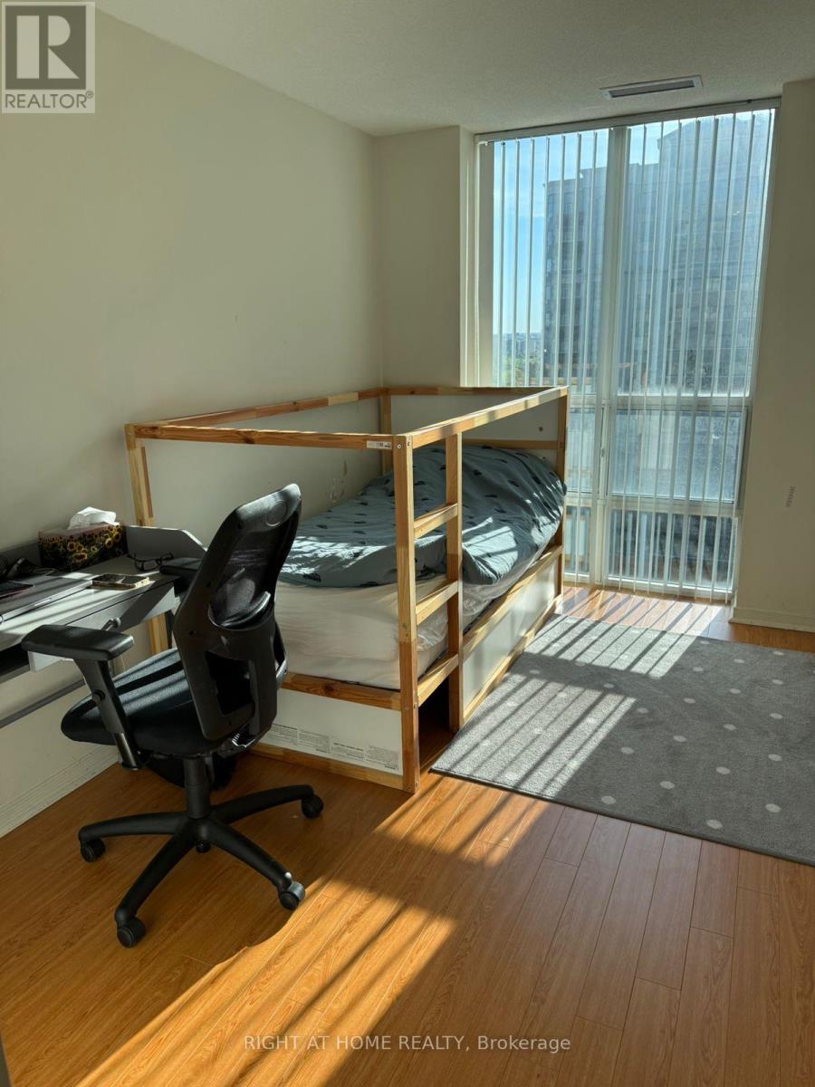 Ph 02 - 26 Olive Avenue N, Toronto, Ontario  M2N 7G7 - Photo 14 - C13135882
