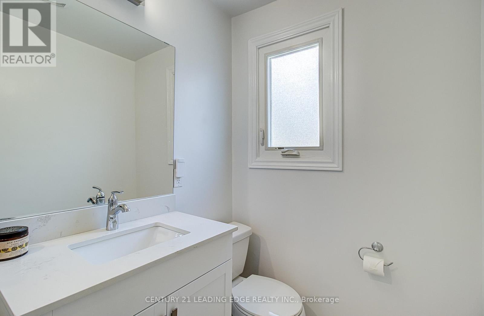 106 Parkmount Road, Toronto, Ontario M4J 4V4 - Photo 25 - E13135784