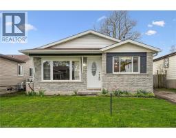 49 BROKEN OAK Crescent, Kitchener, Ontario