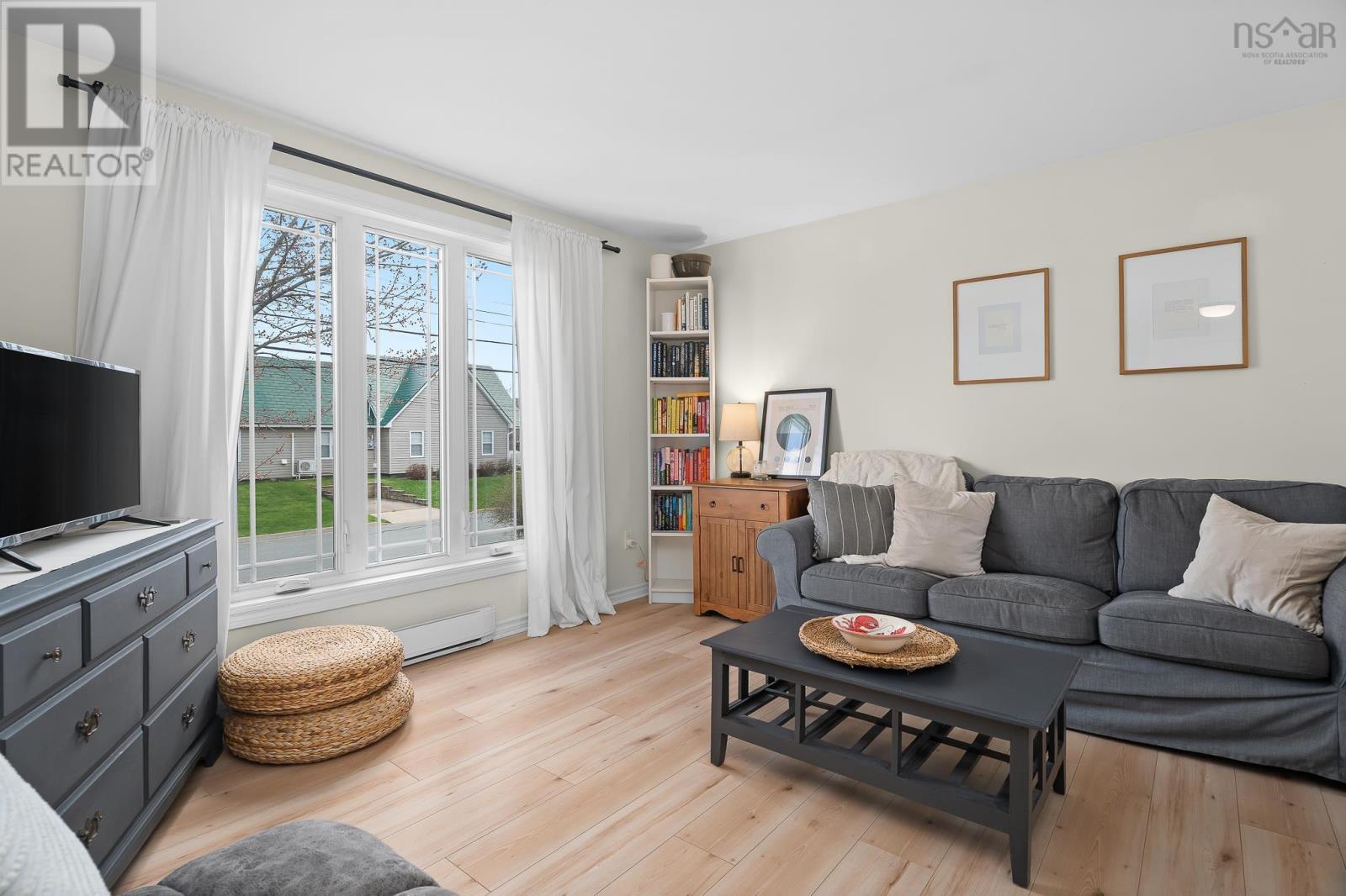 3 Sarah Crescent, Dartmouth, Nova Scotia  B2W 4Z2 - Photo 3 - 202610497