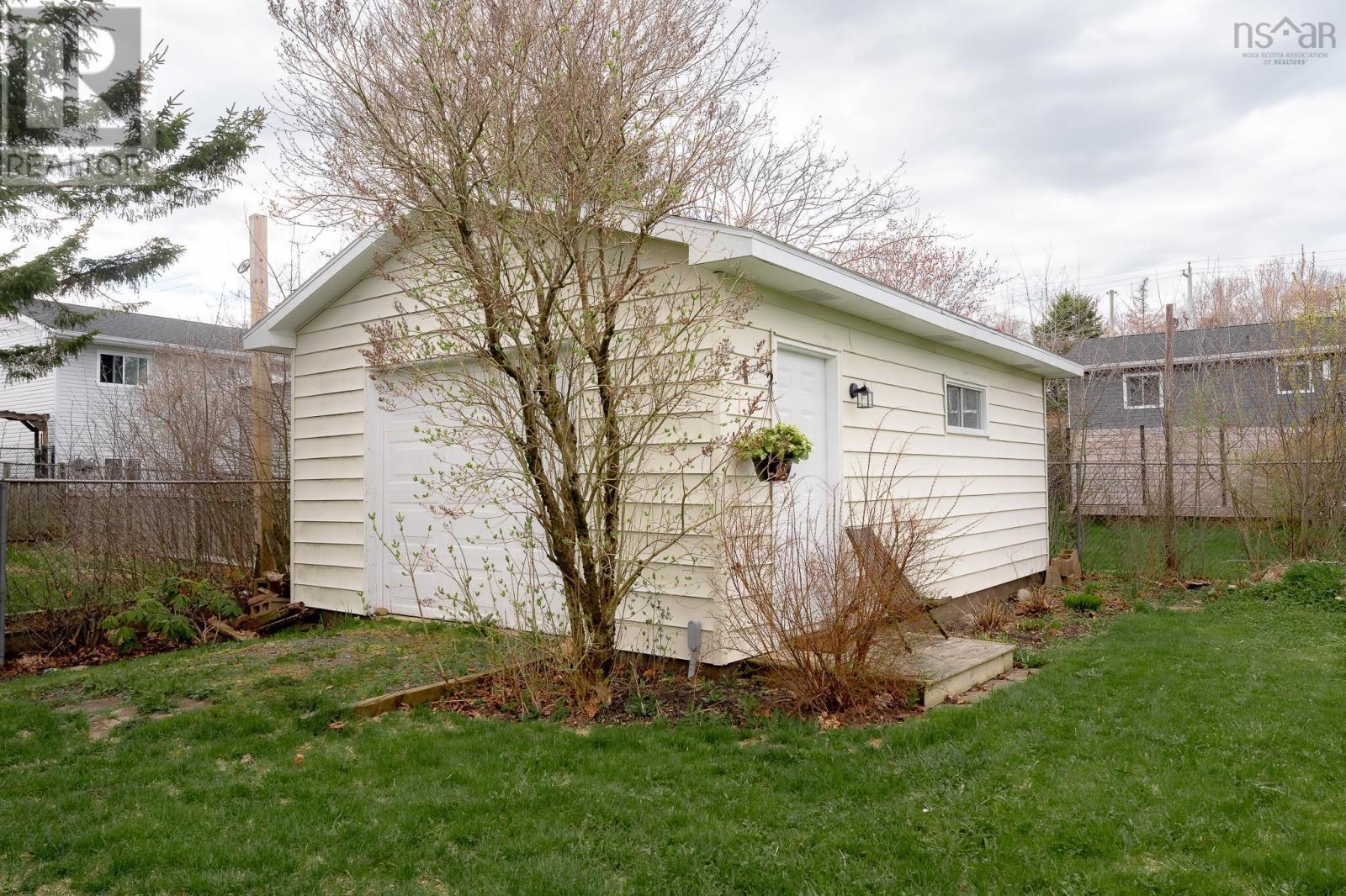 3 Sarah Crescent, Dartmouth, Nova Scotia  B2W 4Z2 - Photo 31 - 202610497