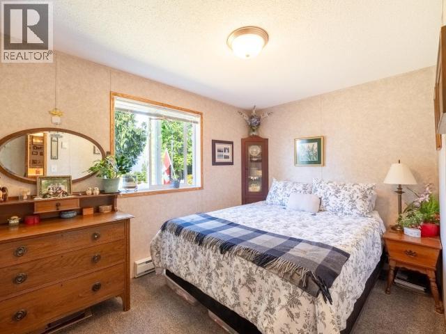 6646 Klahanie Drive, Powell River, British Columbia  V8A 0C1 - Photo 7 - 19877