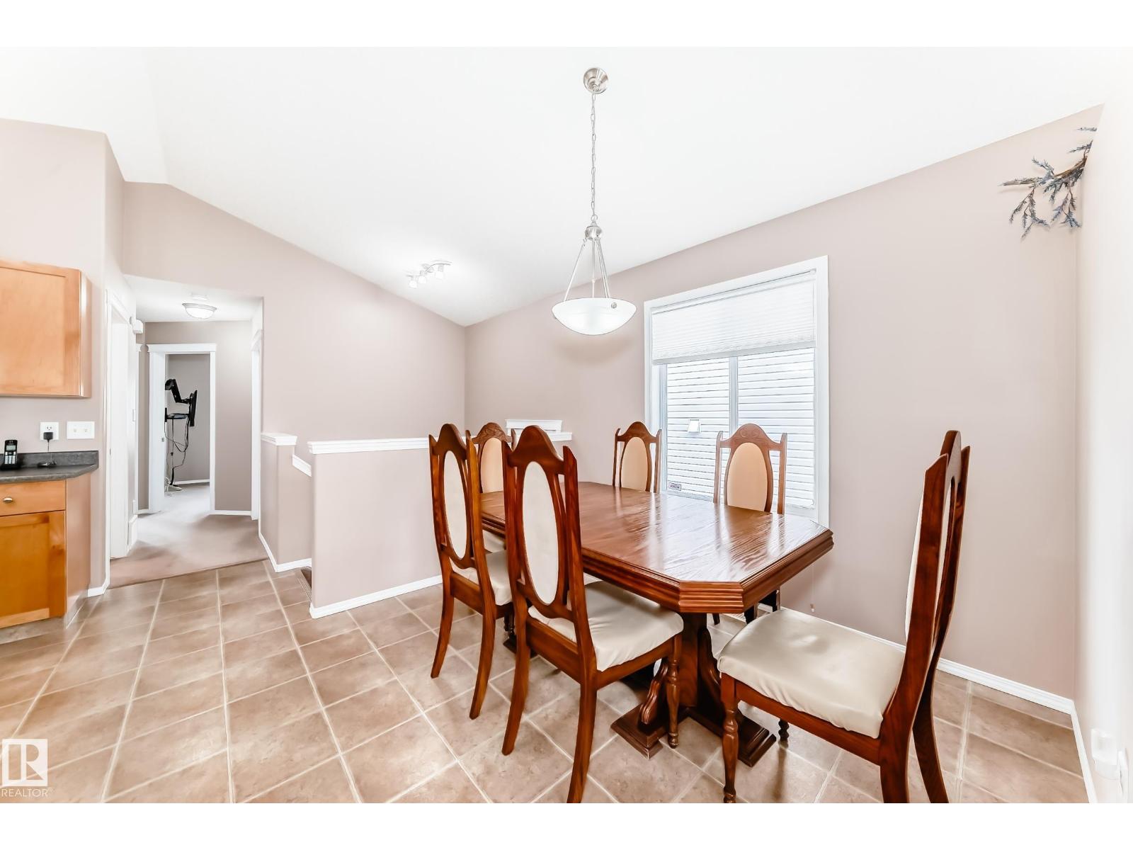 26 Vaughn Av, Spruce Grove, Alberta  T7X 4R9 - Photo 12 - E4488097