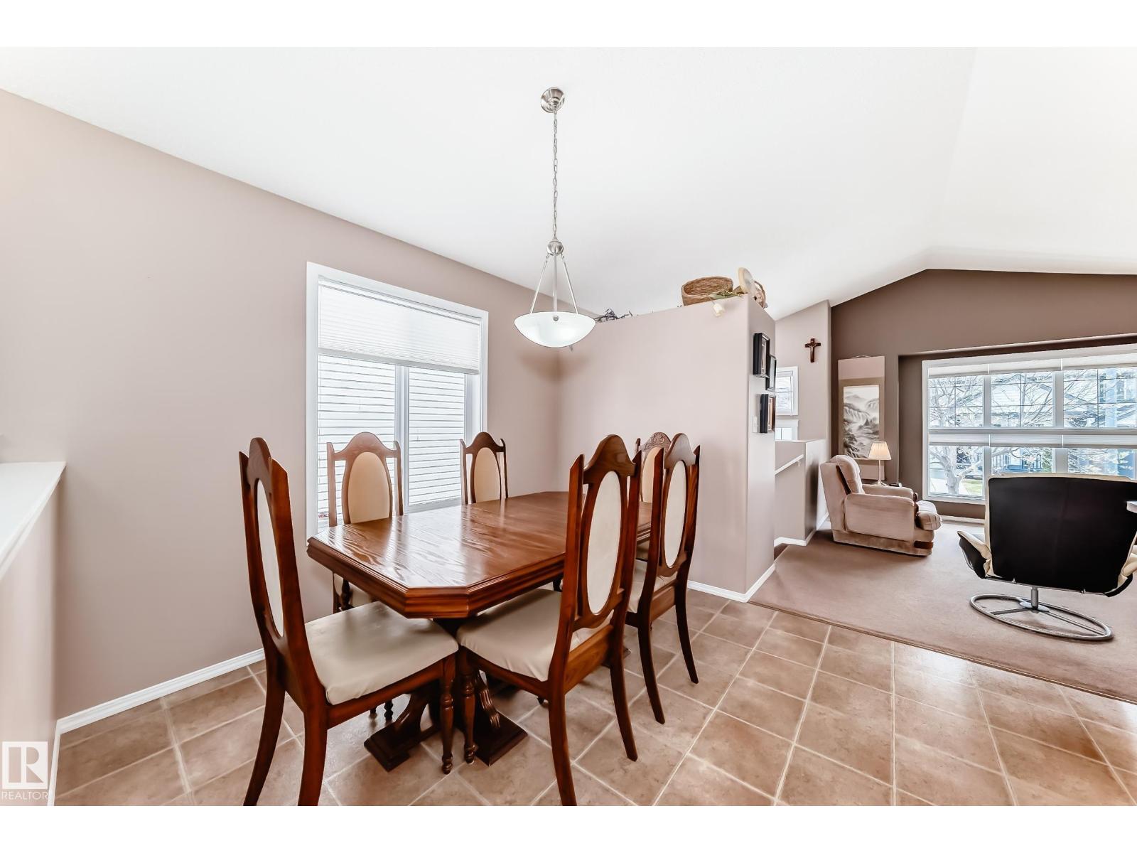 26 Vaughn Av, Spruce Grove, Alberta  T7X 4R9 - Photo 13 - E4488097