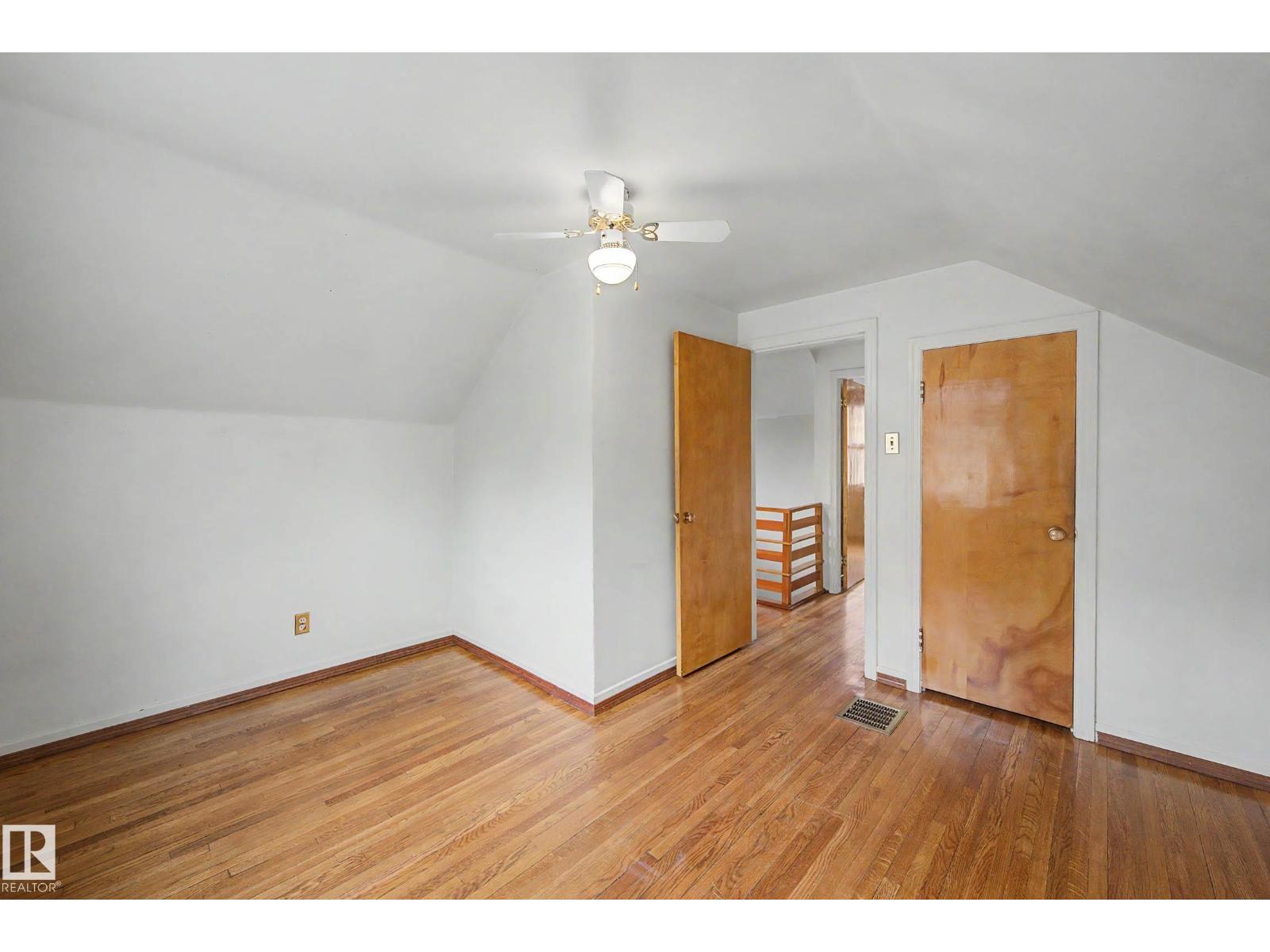 10523 137 St Nw, Edmonton, Alberta  T5N 2H4 - Photo 36 - E4488099