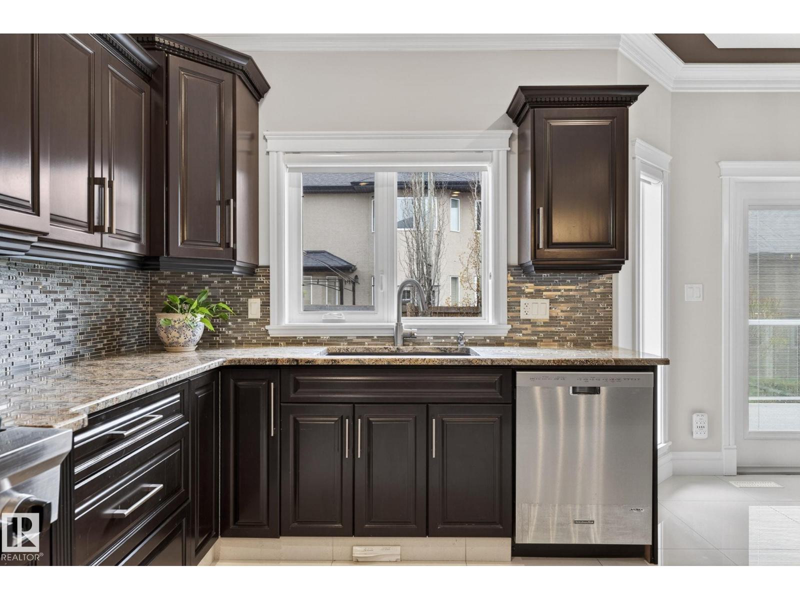 1607 Adamson Cl Sw, Edmonton, Alberta  T6W 0V5 - Photo 15 - E4488101
