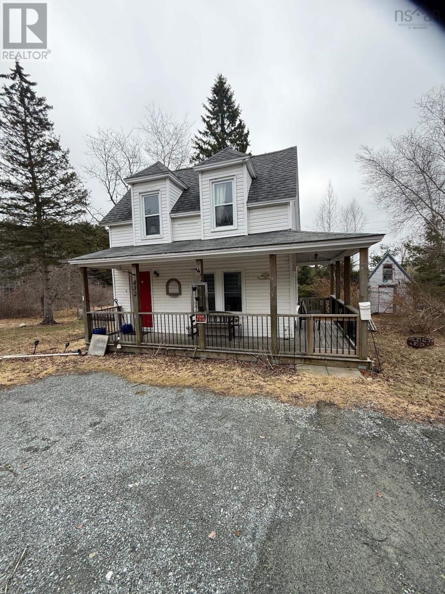 432 Aberdeen Road, Bridgewater, Nova Scotia  B4V 2T2 - Photo 1 - 202607221