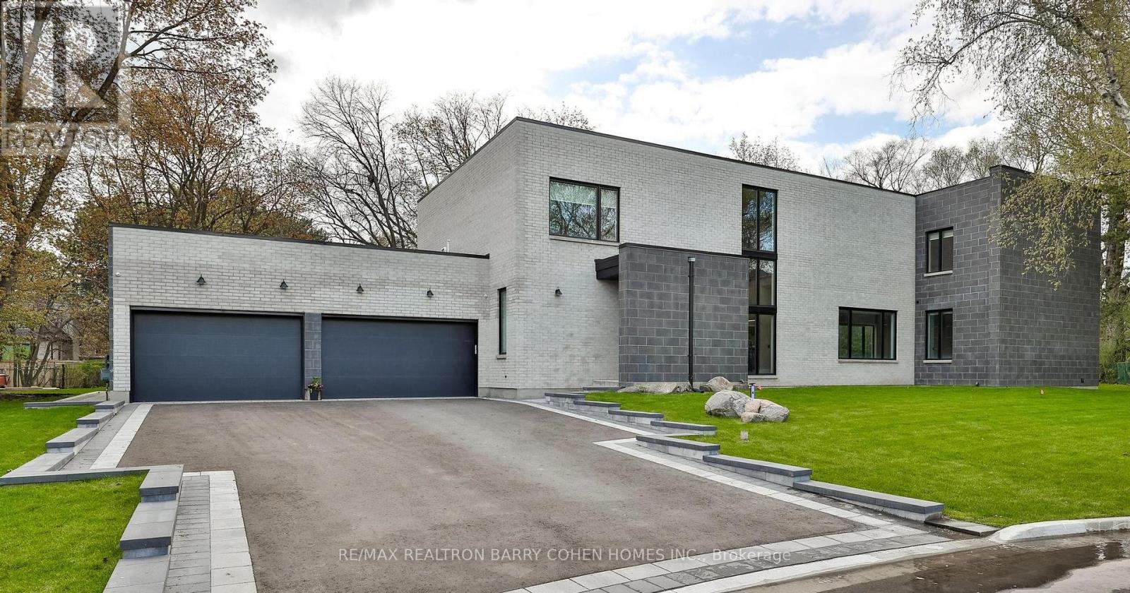 4 SUNFLOWER COURT, Markham, Ontario