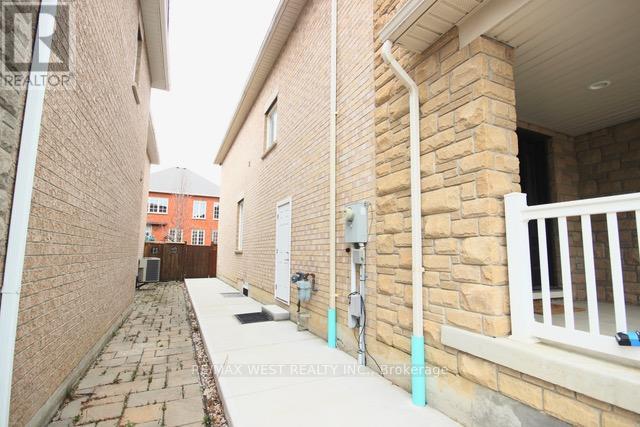 Bsmt - 150 Valley Vista Drive, Vaughan, Ontario  L6A 0Z4 - Photo 1 - N13136010