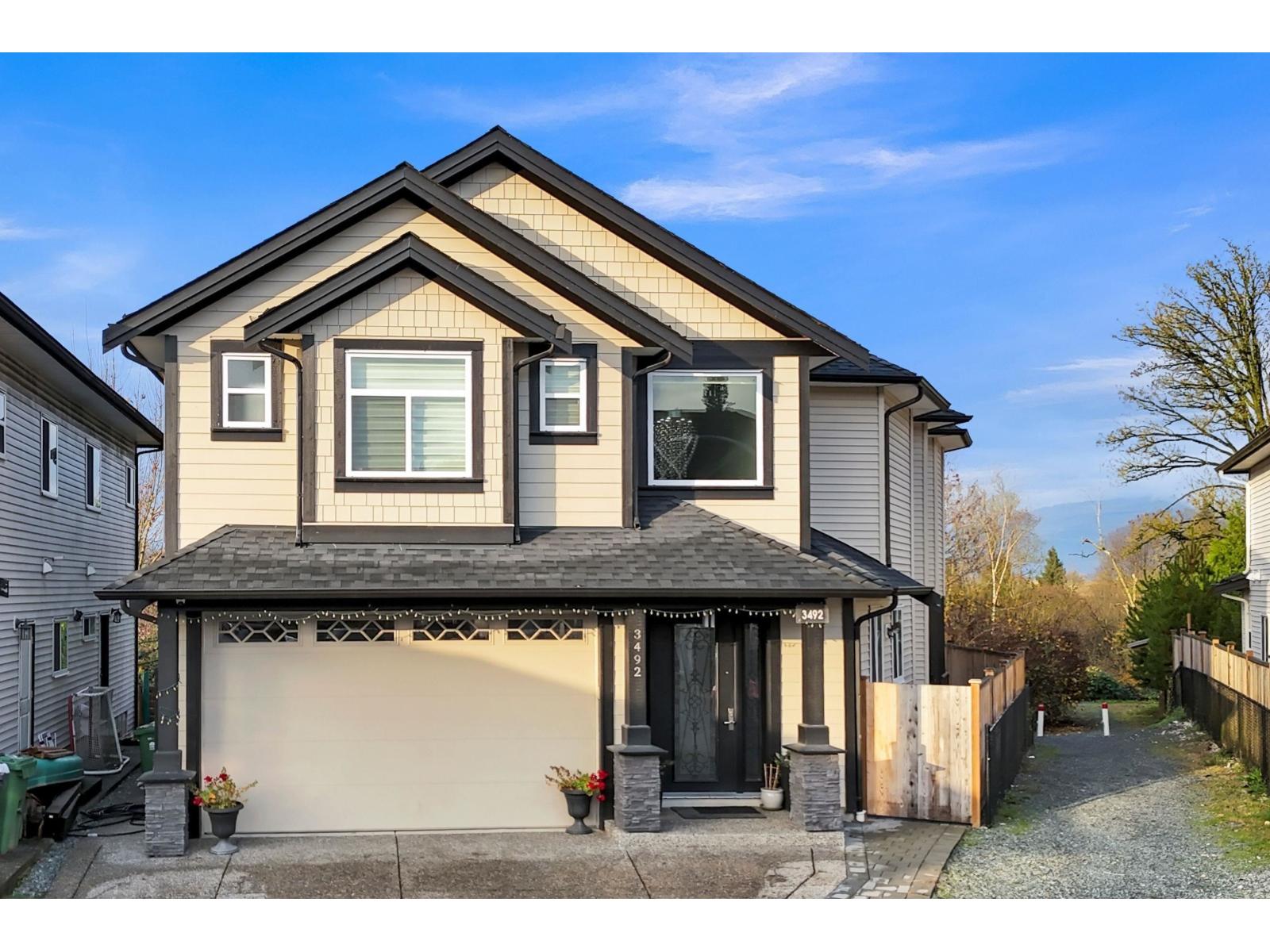 3492 HAZELWOOD PLACE, Abbotsford, British Columbia