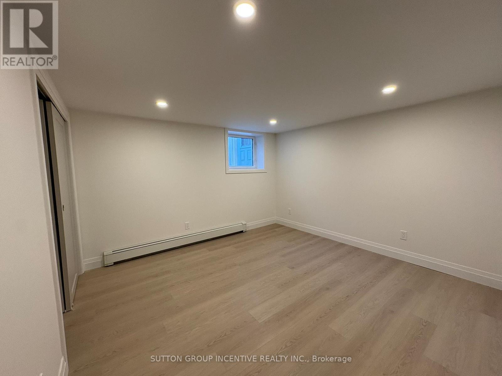 20 Bayview Drive, Barrie (Allandale), Ontario  L4N 3N5 - Photo 17 - S13135702