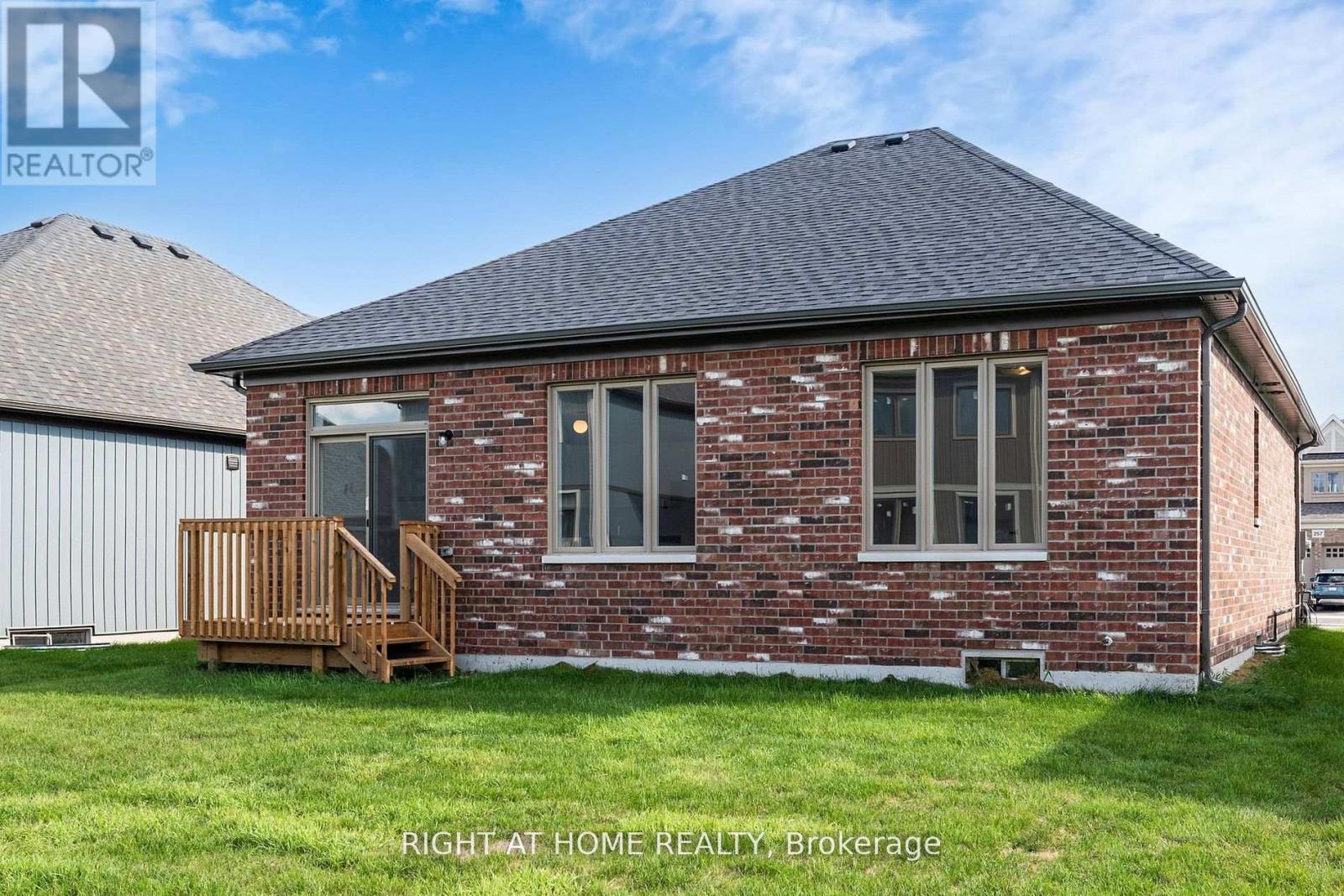 258 Duncan Street, Clearview (Stayner), Ontario  L0M 1S0 - Photo 30 - S13136016