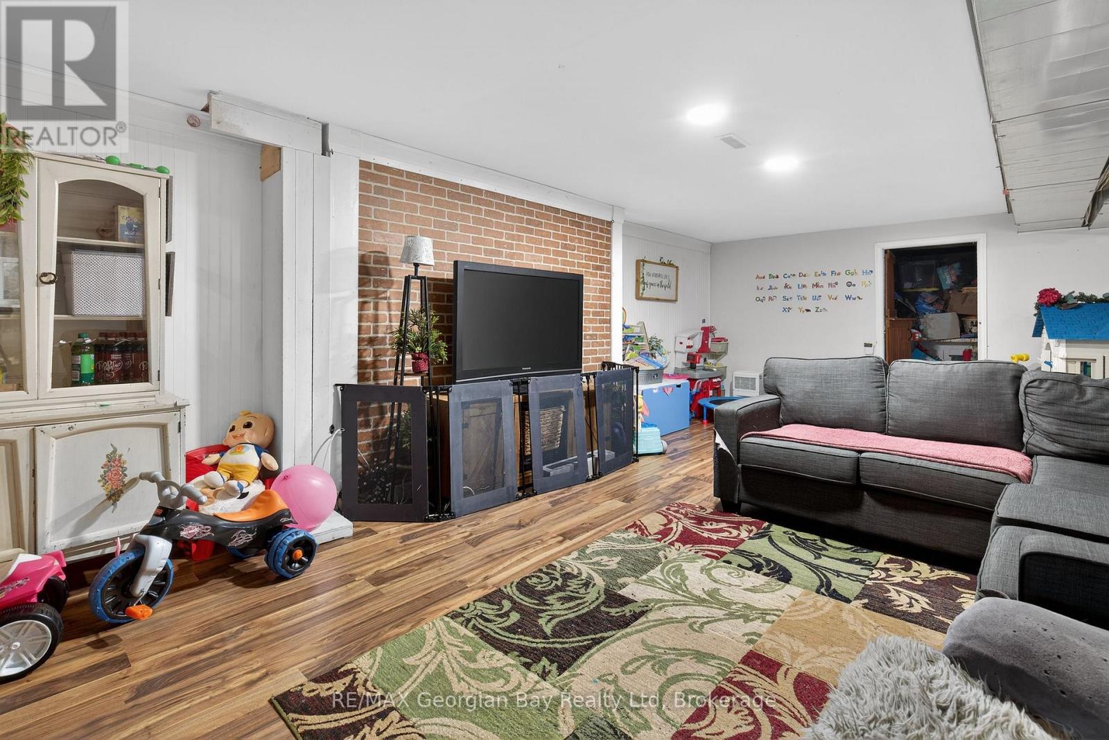 480 Broderick Street, Tay, Ontario  L0K 1R0 - Photo 17 - S12942832